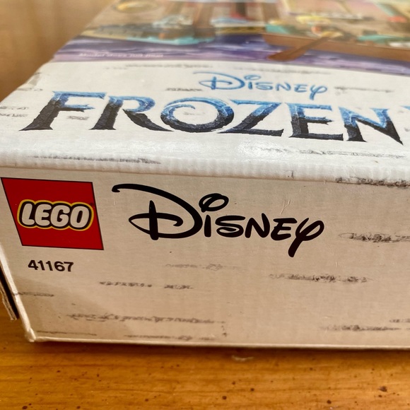 NIB LEGO 41167 Disney Frozen II Arendelle Castle Village, never opened, sealed! - Picture 4 of 7